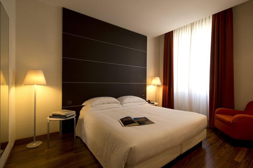 Hotel Indigo Turin By Ihg Екстер'єр фото